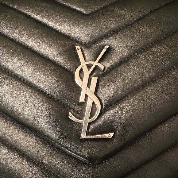 Yves Saint Laurent Medium Loulou Matelasse Leather Shoulder Bag/Wallet Combo - Picture 8 of 15